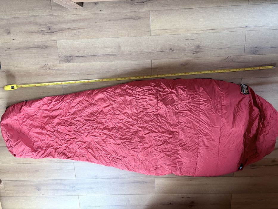 Sac de dormit cu puf