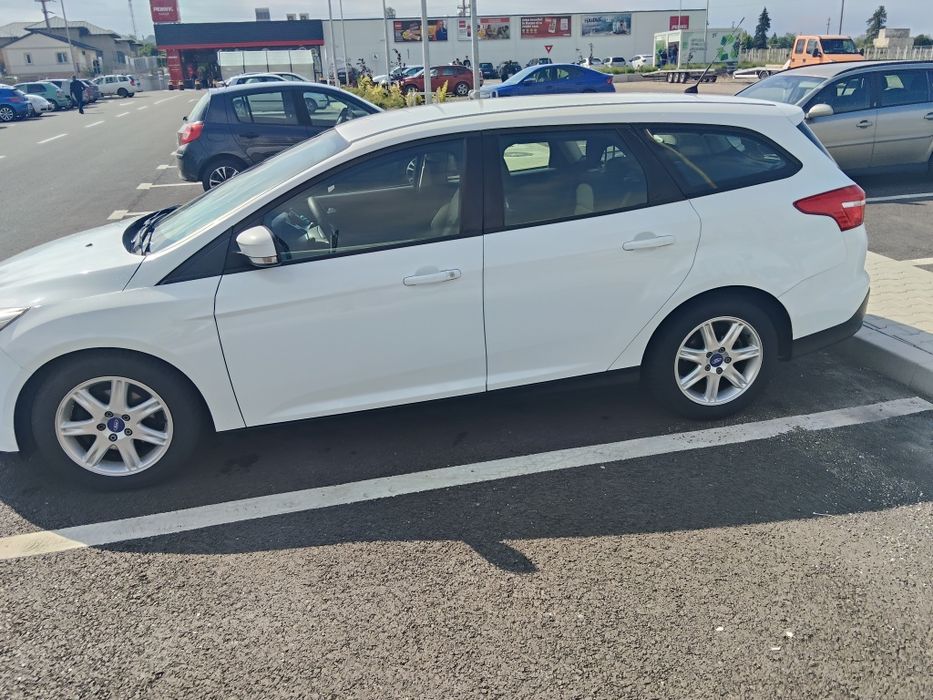 Ford focus 2015 benzina