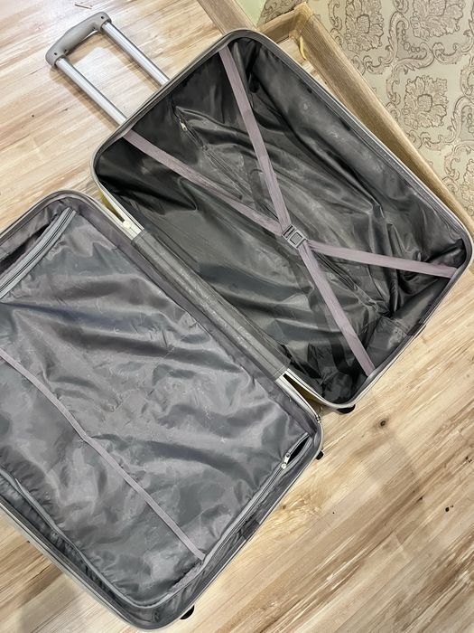 Чемодан Longstar