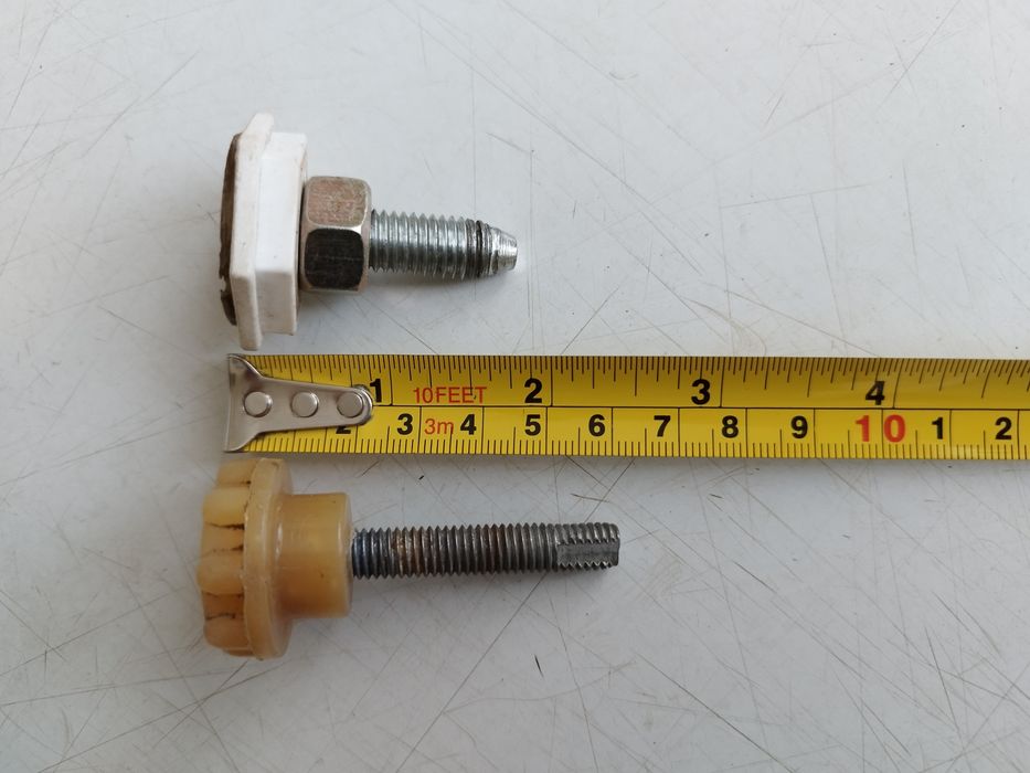 Лот Крачета за мебели на винт