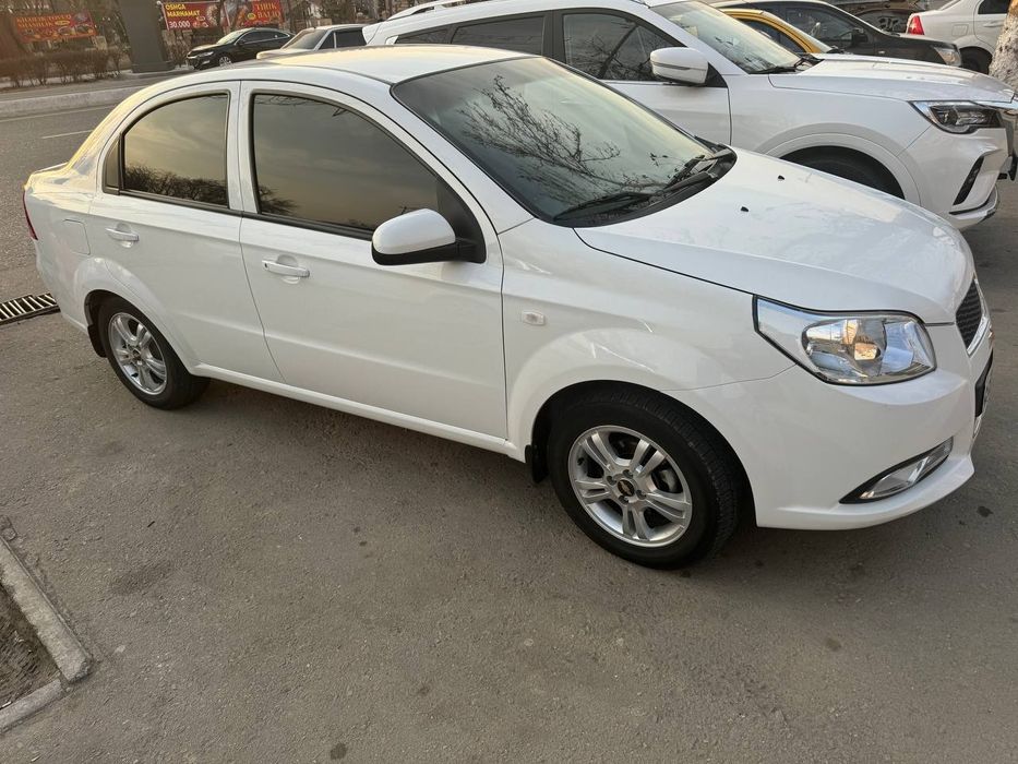 Нехиа 3 автомат 2022 йил 73 минг пробег мошина узимники тоза минилган