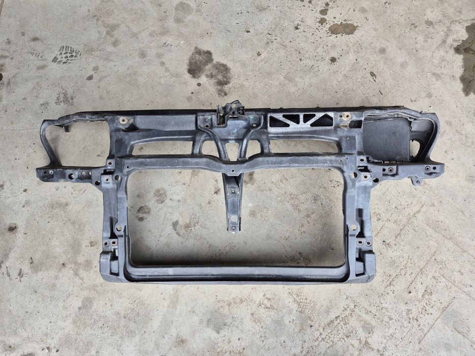 Trager vw golf 4 1.9tdi an 2003 calandru vw bora 1.6 benzina an 2004