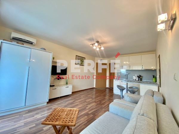 Продава се Едностаен апартамент в к.к. Слънчев бряг - 38 кв.м за 1290 €/кв.м - Снимка #1