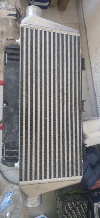 Интеркулер 550/230/63