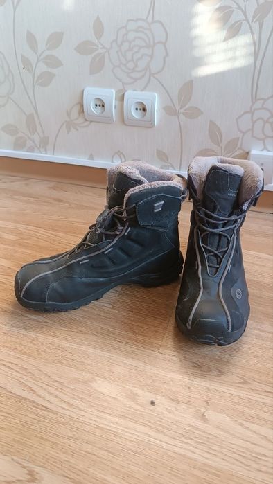 Зимние трекинговые ботинки Salomon B52