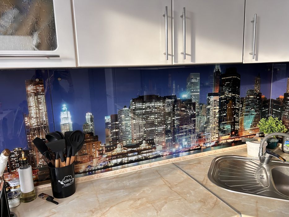 Продам кухню угловую.