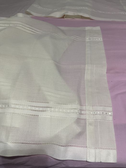Perdea cu broderie finuta ( 2 buc)