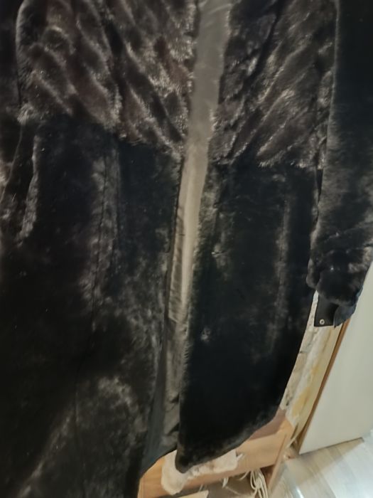 Продам шубу, цигейка мутон