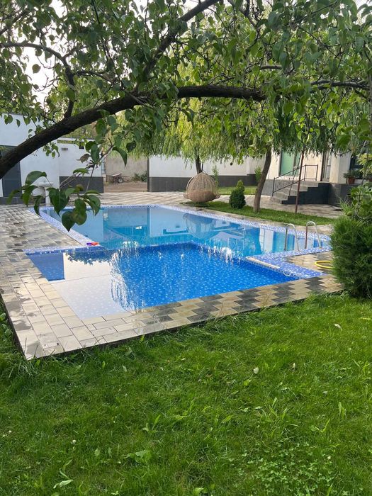 Dacha Burchmulloda 10 kampiyutri bilan