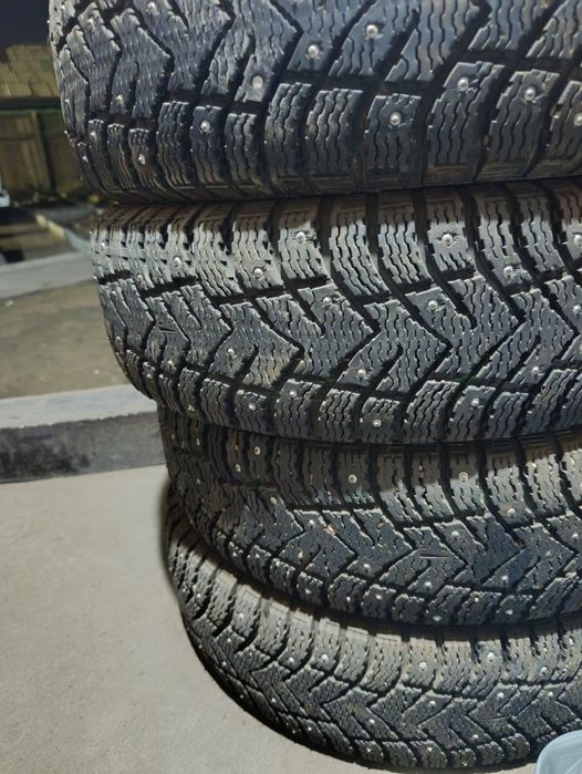 продам резину размер 15,, состояние новой