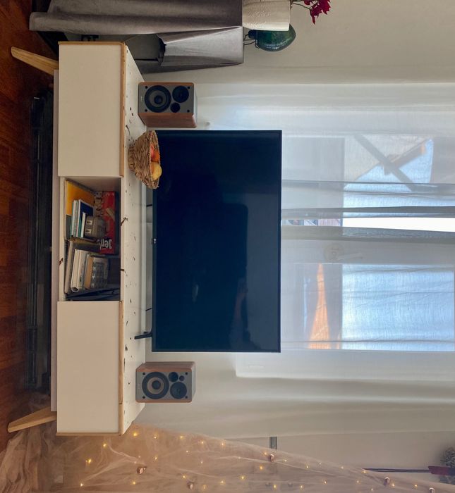 Comoda tv alba cu sertare