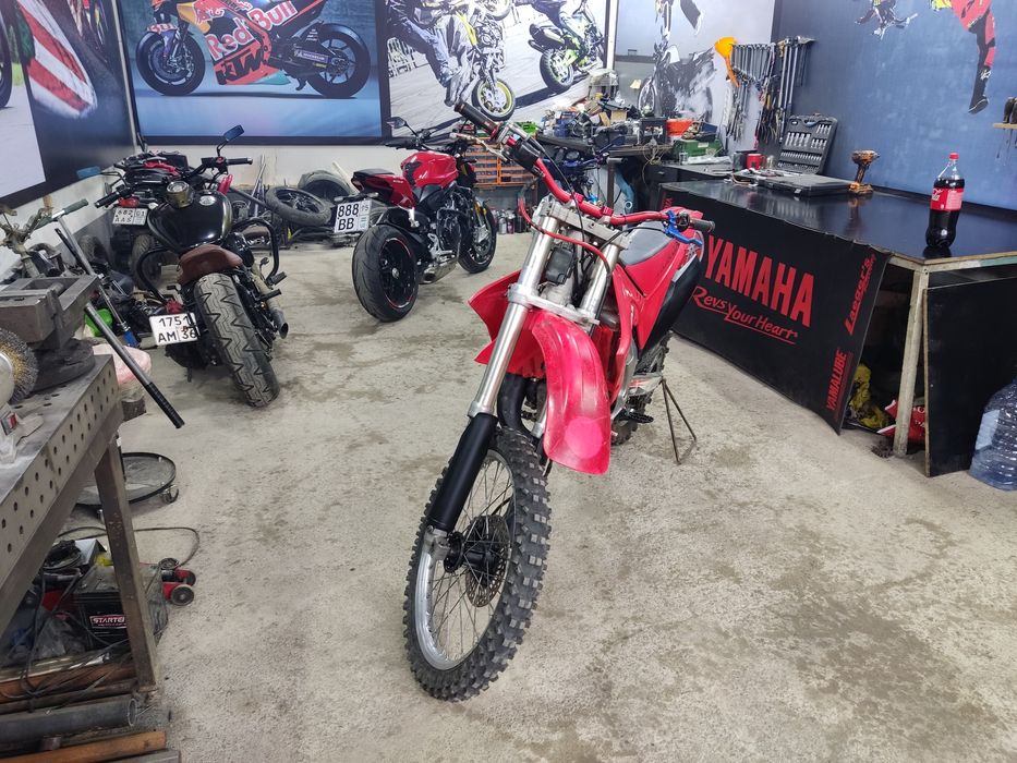 Honda cr 125 Cross