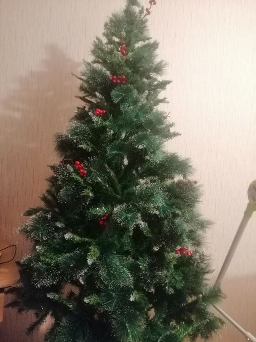 Б/у искусственная елка