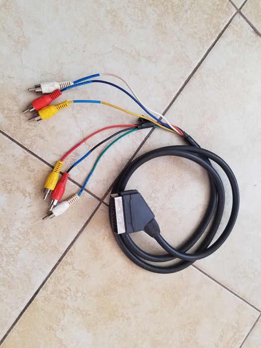 Видео аудио кабел In/Out към Scart , 1.5м, RCA plug 6x