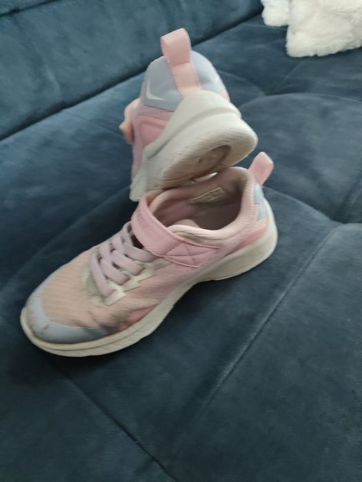 Încălțăminte sport Skechers 30 stare buna estetic cum se vad