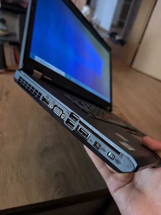 Lenovo ThinkPad T520 | i5 / 8GB RAM / SSD 120GB (Nou) + HDD 160GB (HDD ul nu este inclus in pret, trebuie instalat)
