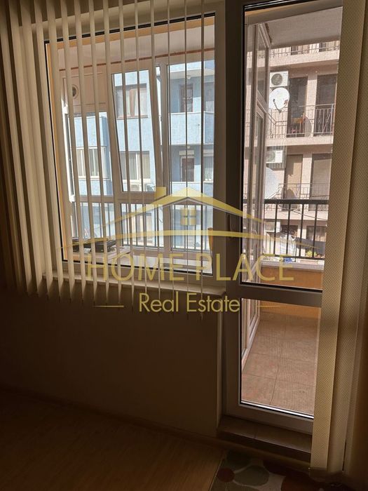 Дава се под наем Двустаен апартамент в Варна, Център - 73 кв.м за 561 € - Снимка #3