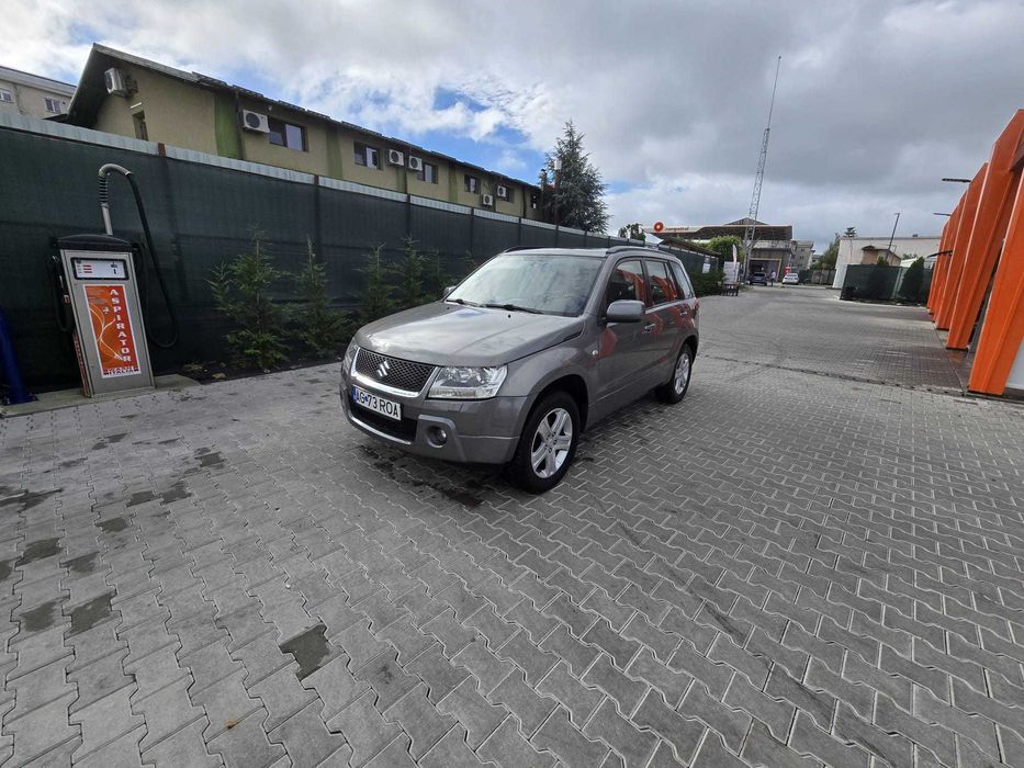 Suzuki Grand Vitara - benzină 2.0, cumpărat din Romania - 163 000 km