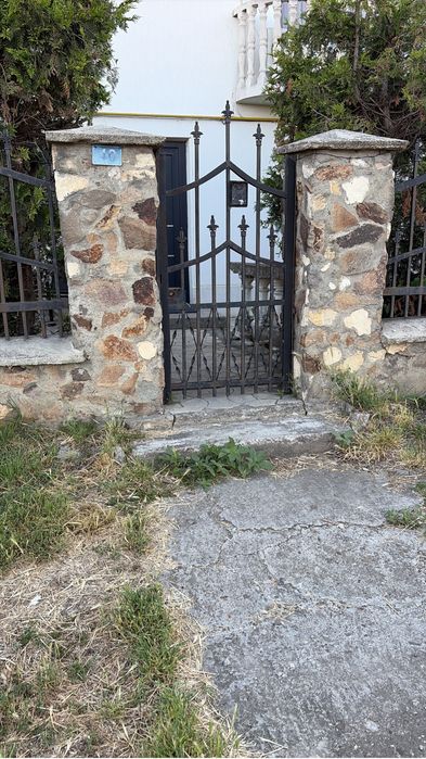 Inchiriez apartament in Letcani strada Principala