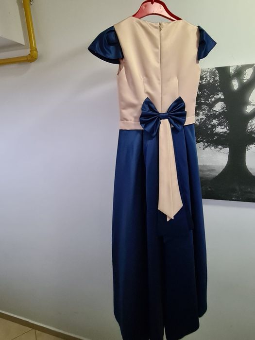 Rochie fetita aprox 10 ani