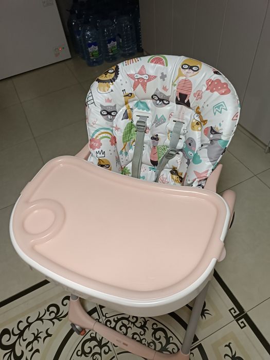 Стол для кормления + автокресло в идеальном состоянии