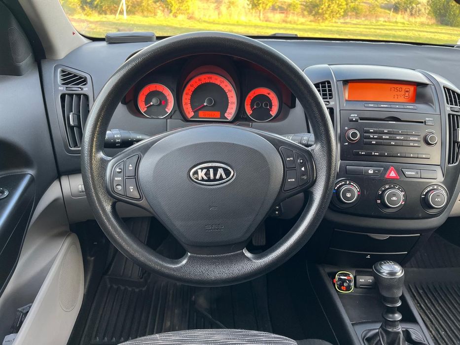Kia Ceed 1.4 benzina