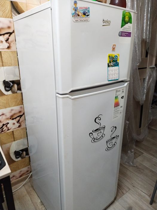 Продам холодильник beko