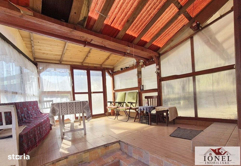 Vanzare casa in Metes