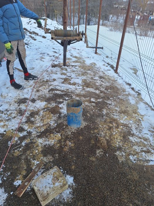 Foraje puțuri apa prelungirii denisipări și piloni