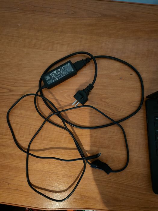 Laptop HP 15-db1100ny, 12gb ram, 1.5tb memorie, ryzen 5 3500u