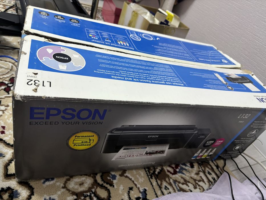 Струйный цветной принтер  Epson L132