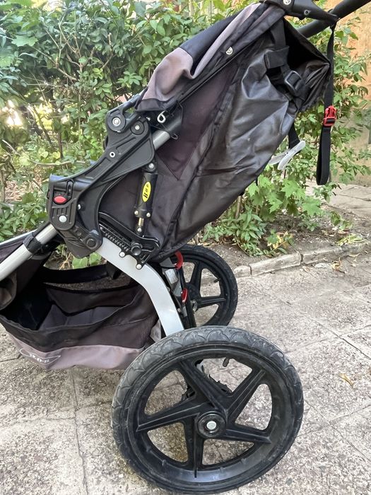 Спортна бебешка количка   Bob Revolution