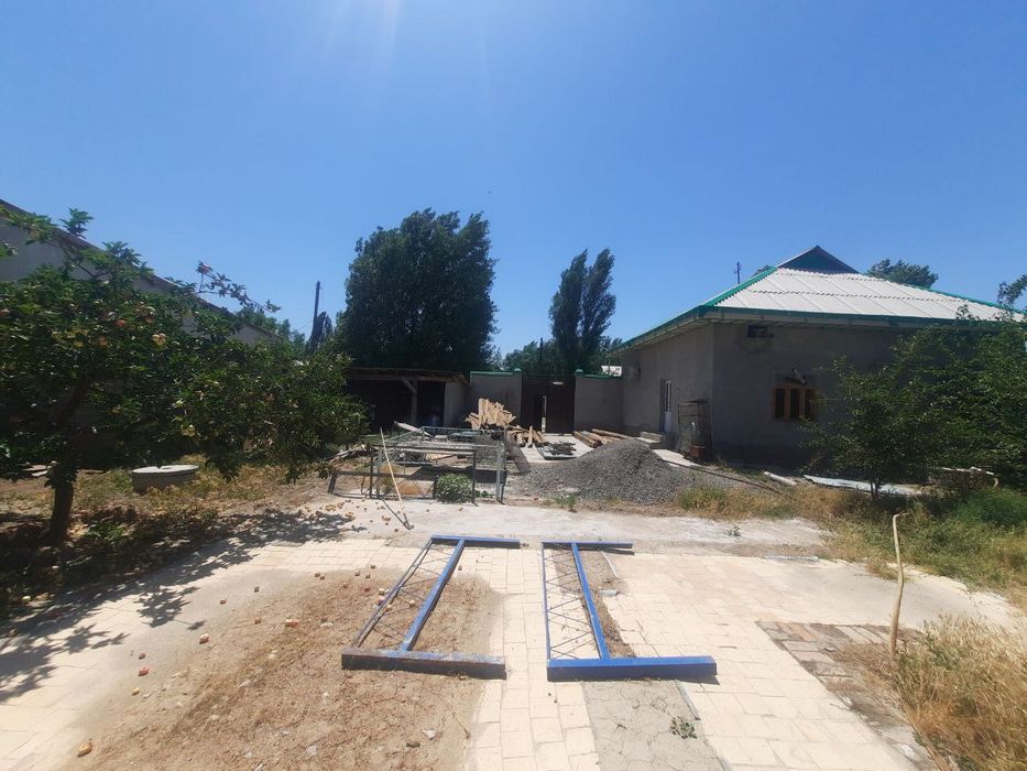 Sotilayotgan xovli bog’i bilan