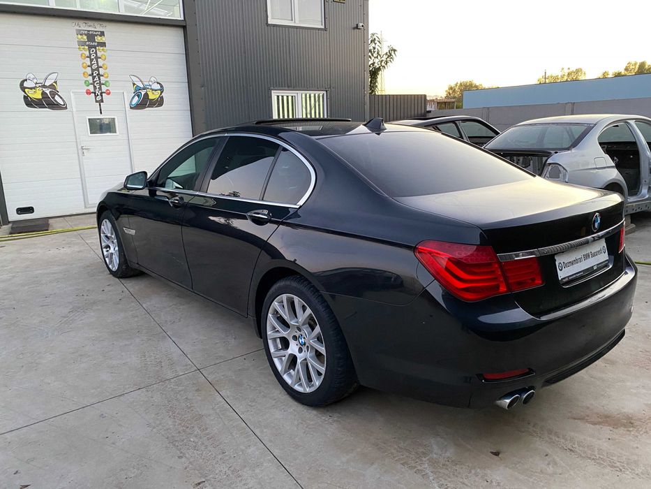 Dezmembrez BMW seria 7 F01 730d N57 245cp 2011 de Europa