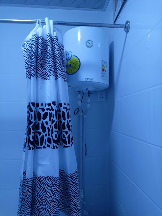 Двухкомнатная квартира 49,8 м.кв на первом этаже .