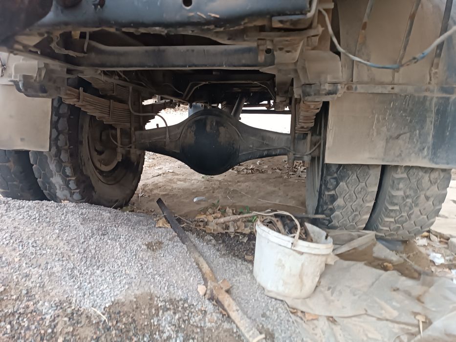 Gaz 52 04  yili 1989 yuradi