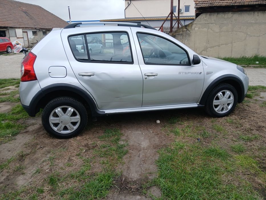 Dacia Sandero stepway 1.6 8 v  benzina