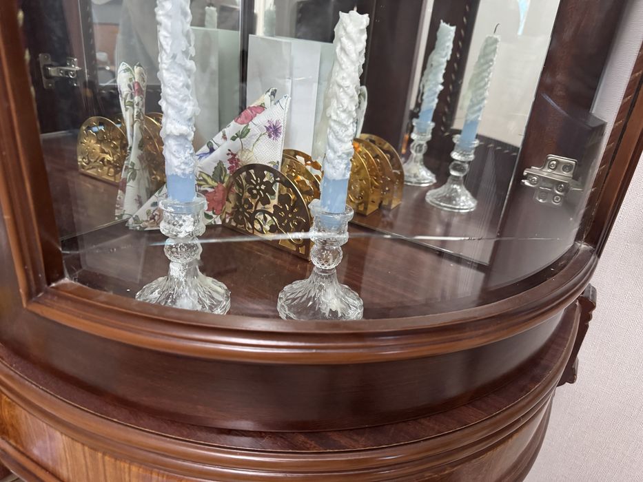 Стенка-горка в гостиную