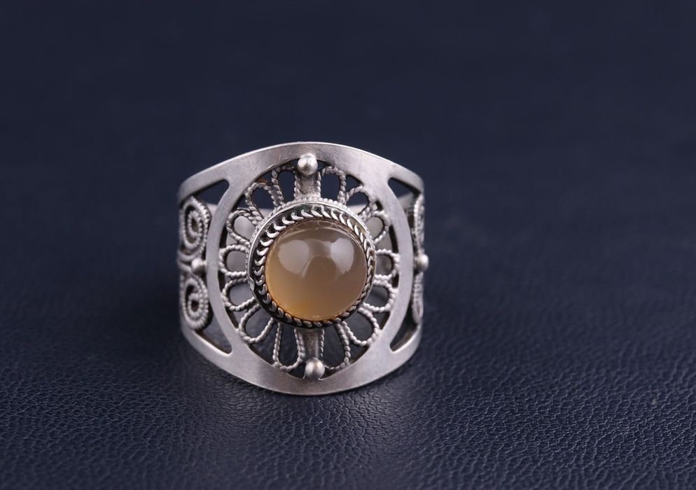 Винтажное серебряное кольцо.