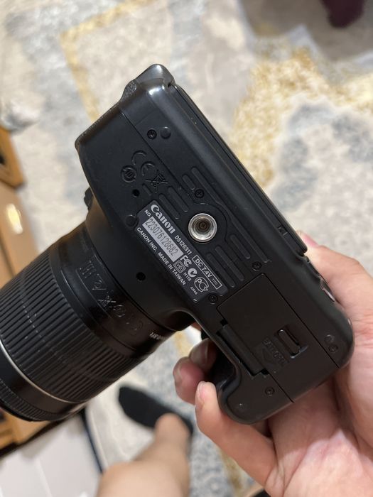 Canon 600D в отличном состояний