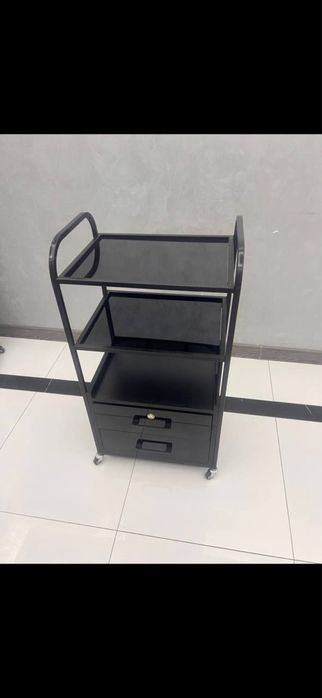 Тележка-помощница для салона / косметолога