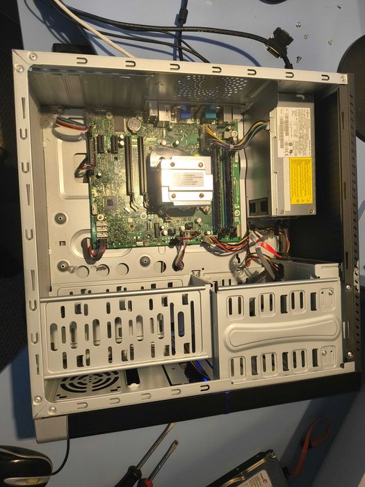 Unitate centrala (PC) intel I5 gen. 4