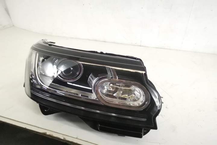 Десен фар / Far Desen Ланд Роувър Рейндж Роувър Вог / Land Rover Range