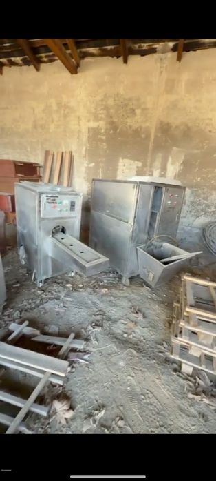 Олма,пиёз кесадиган ва ювадиган апарат