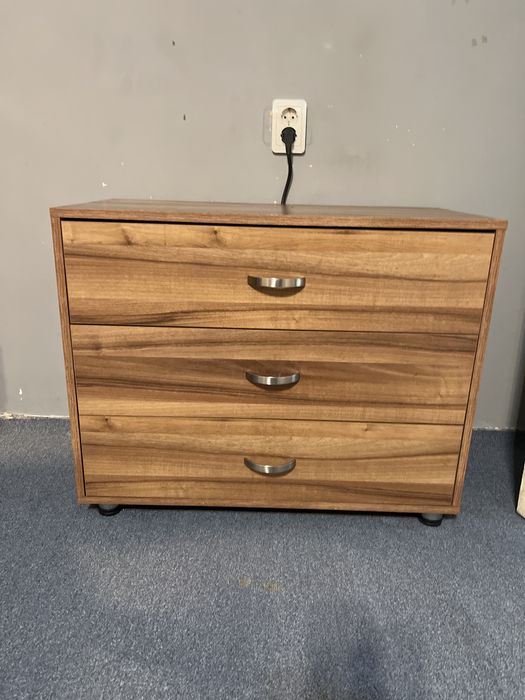 Продам шкаф комод