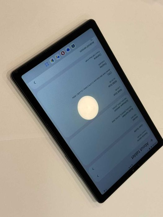 Таблет Lenovo Tab M9 + Case