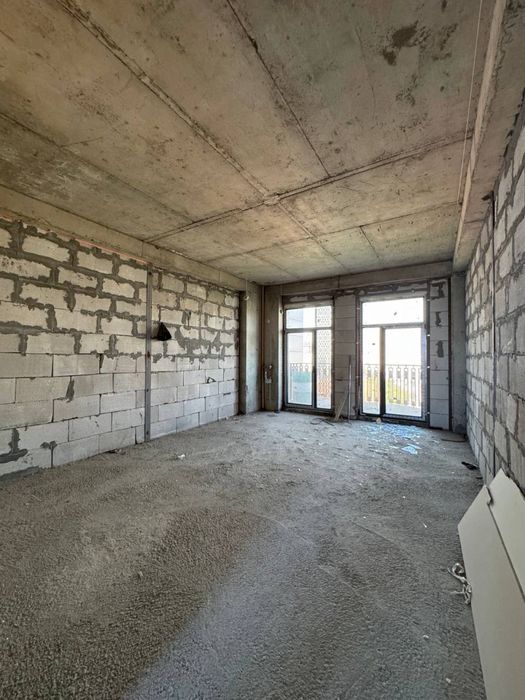 Ул.Нукус Жк "Skyline Towers" 2/9/14 73кв.м коробка срочно