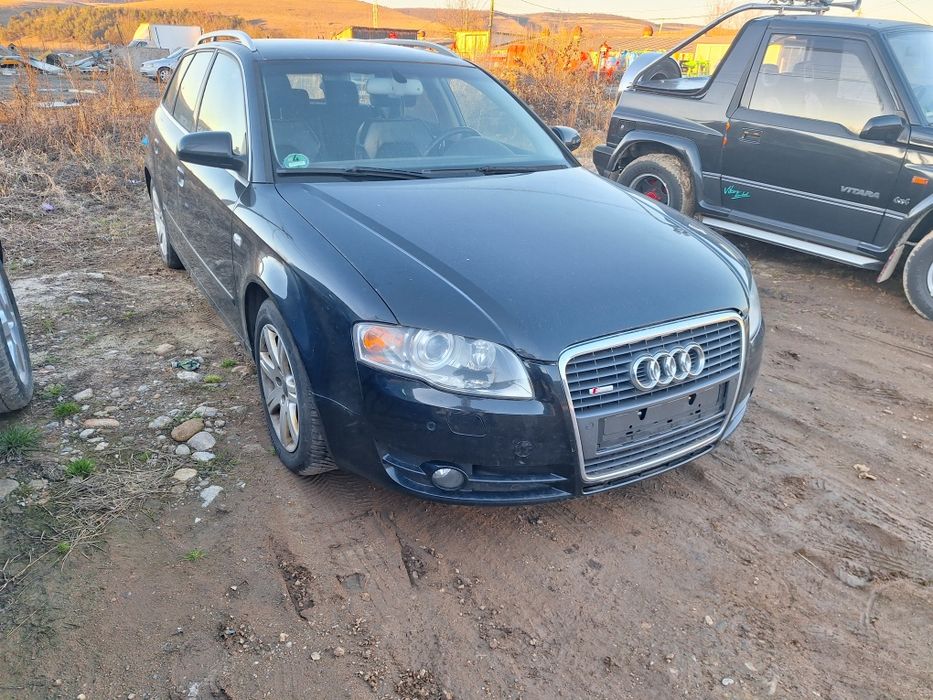 Faruri bi-xenon adaptive Audi A4 B7 Europa