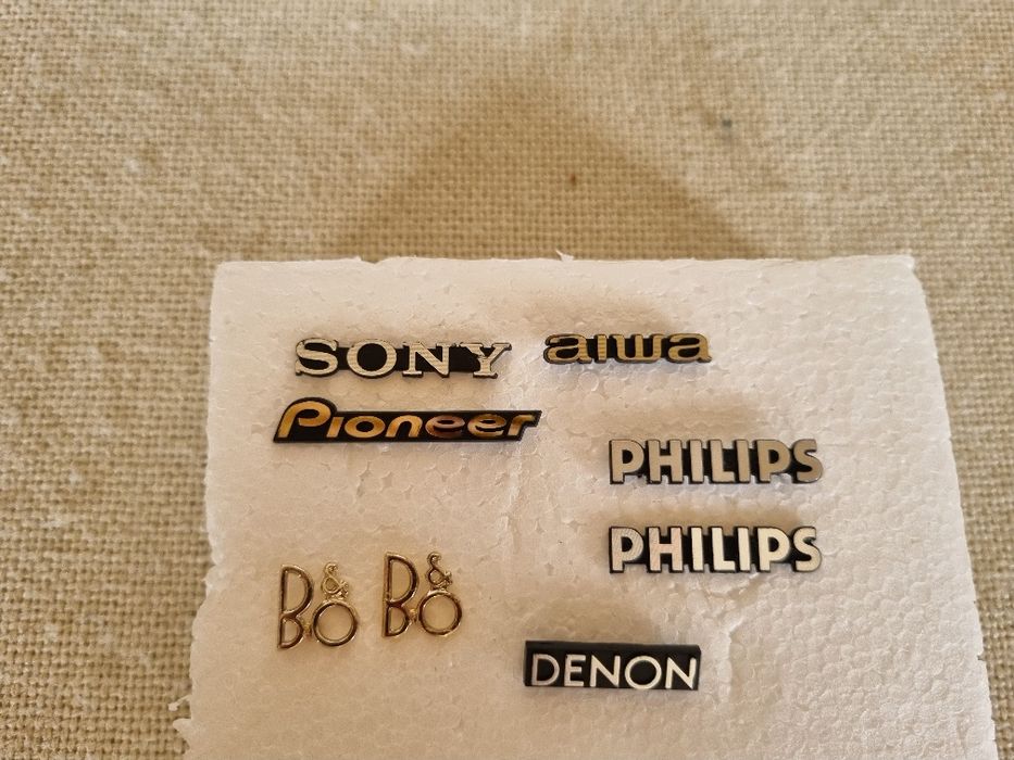 Pachet Sigle/Logo Phillips, Sony, Denon, etc. Perfecta stare.