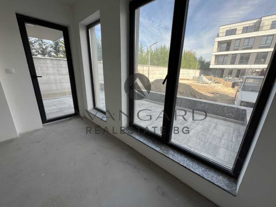 Продава се Тристаен апартамент в Пловдив, Беломорски - 143 кв.м за 1090 €/кв.м - Снимка #4